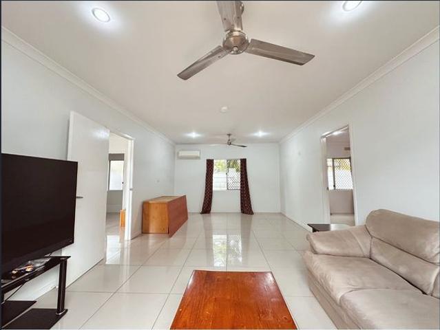 Dual Living Home with Granny Flat – Space for the Whole Family!