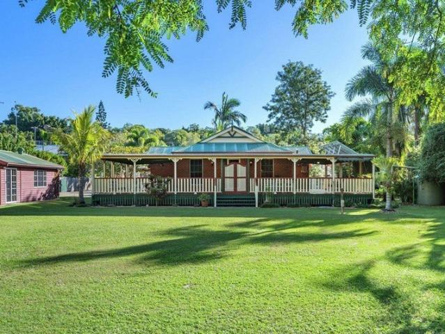 Dual Living in a Prime Position House and Granny Flat on 2,051sqm
