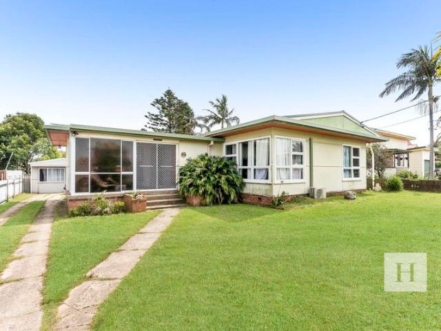 Dual Living Investment Opportunity with Two Fully Self Contained Homes