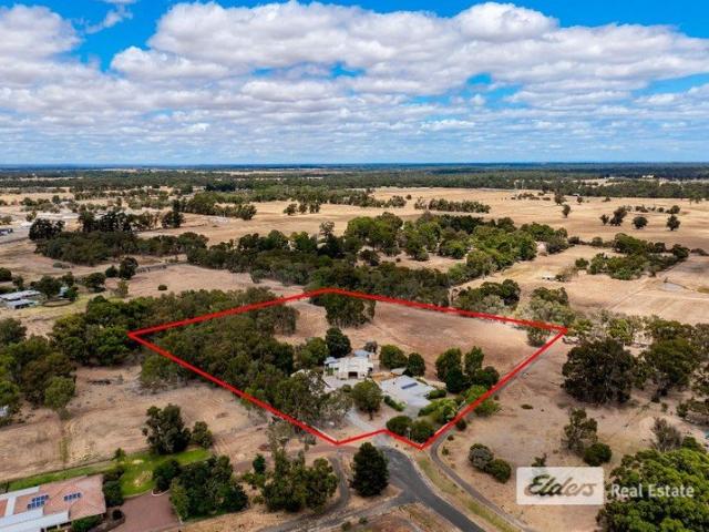 Dual Living on 6.95 Acres