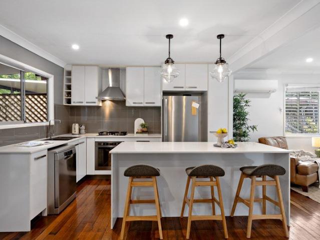 Dual Living Opportunity with Elevated Position