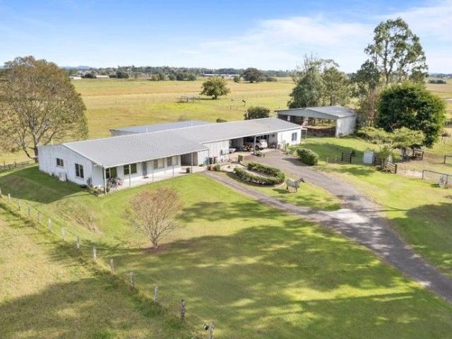 Dual Residence Acreage Lifestyle Rare Offering on the Edge of Town