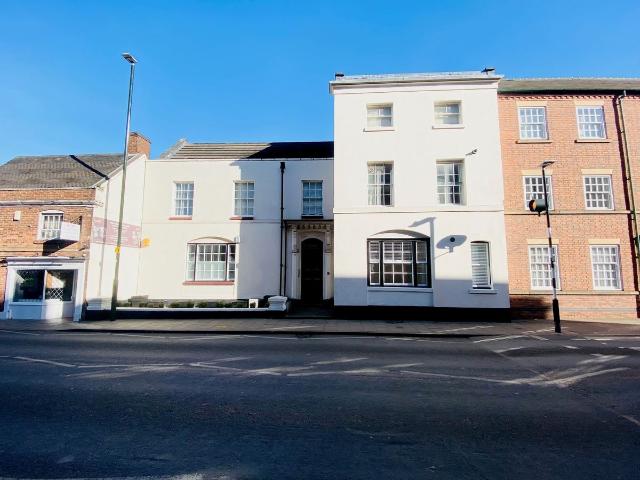 Duart House, Lichfield WS13, Studio to rent, £800 pcm | PrimeLocation