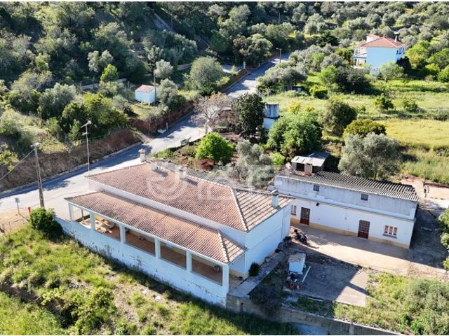 Duas Moradias Contíguas com Terreno Querença, Loulé