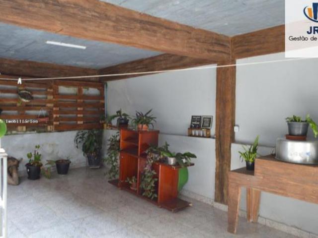 Duas casas a venda no bairro Lindéia, Belo Horizonte