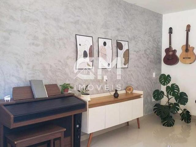 Duas casas / Condomínio Fechado/ Investimento ou Moradia familiar 61 3595 1212