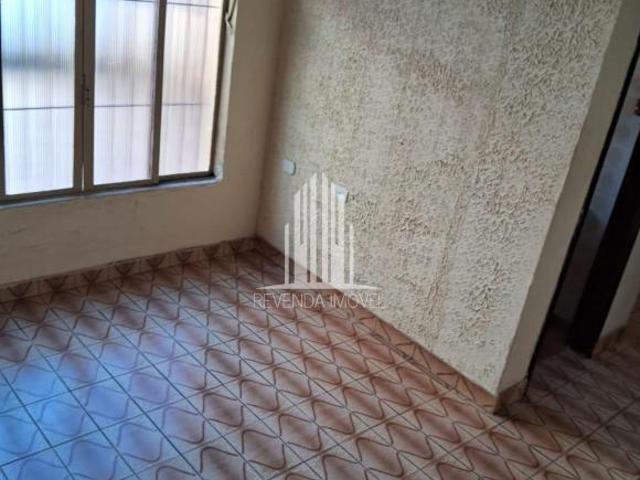 Duas casas em ótimo estado contando com de 5 quartos no Parque Paulistano, São P