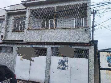Duas casas independentes 5 Quartos com Quintal Pavuna