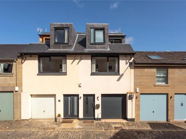Dublin Street Lane South, Edinburgh. 4 bed terraced house to rent £3,300 pcm £762 pw