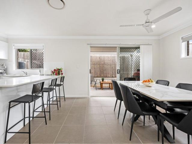 Ducted Comfort, Fantastic Floorplan and Unbeatable Location