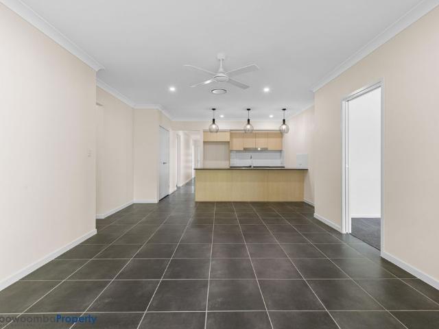 Ducted Air Con to 4 bedroom Family Home in Premium Estate!