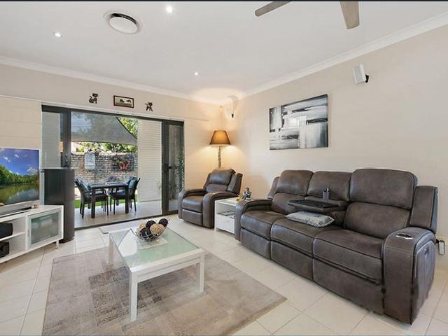 Ducted Air Conditioned Home with Double Garage Near the Waterfront