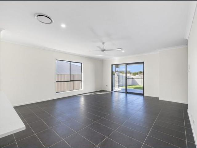 Ducted Air Conditioning Throughout