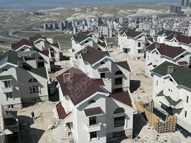 DUCA HOME'dan Yapracıkta Geniş Bahçeli Özel Villa Yaşamı