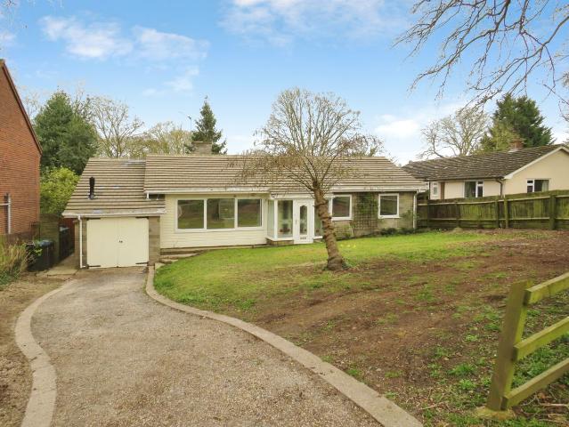 Duchess Drive, Newmarket CB8, 4 bed property to rent, £2,000 pcm | PrimeLocation