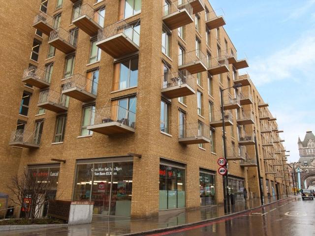 Duchess Walk, Chatsworth House, London SE1, 2 bed flat to rent, £4,950 pcm | PrimeLocation