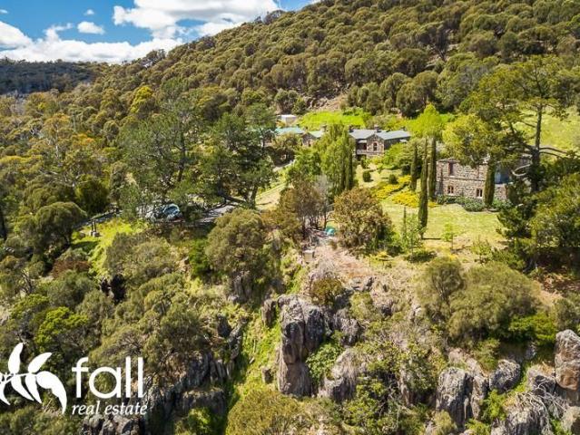 Duck Reach Estate Spectacular Location Rare Opportunity