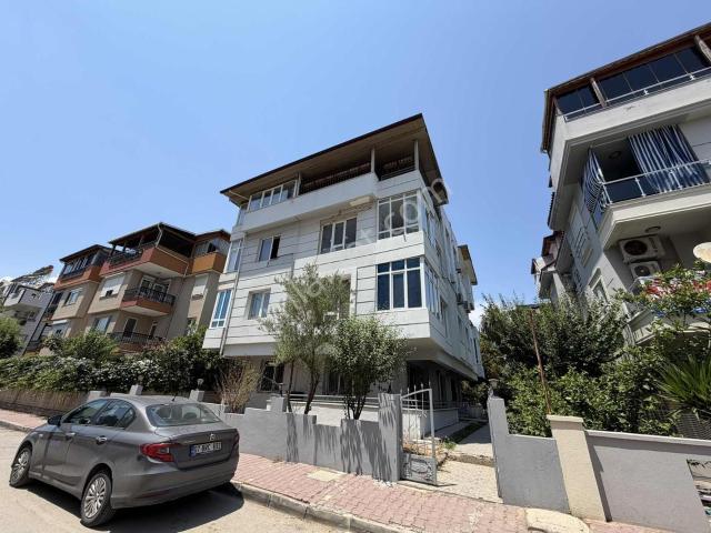 Düden Şelalesine Yürüme Mesafesinde Çok Geniş 1+1