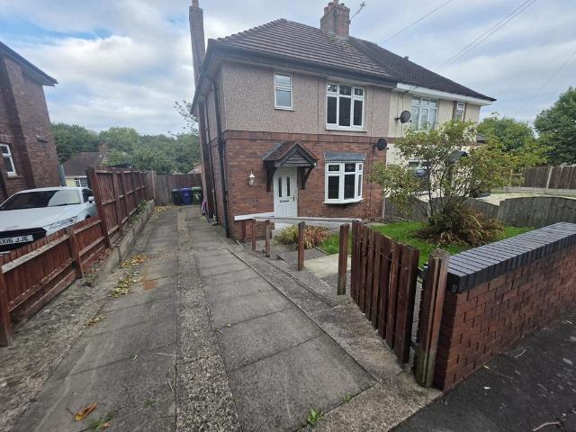 Dudley DY1 3 bed semi detached house to rent £1,150 pcm £265 pw