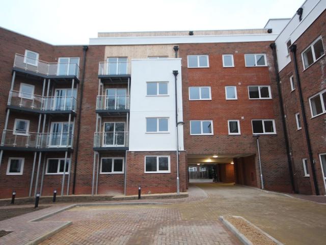 Dudley Street, Luton LU2, 1 bed flat to rent, £1,050 pcm | PrimeLocation