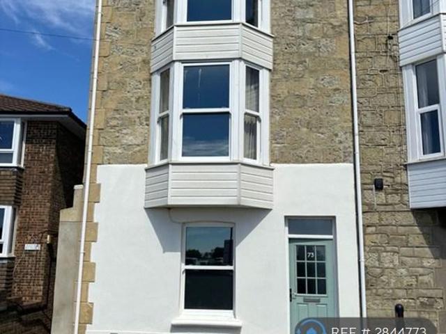 Dudley Road, Ventnor, PO38 4 bed semi detached house to rent £1,550 pcm £358 pw