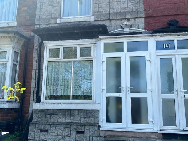 Dudley Road West, Tividale B69 3 bed terraced house to rent £1,200 pcm £277 pw