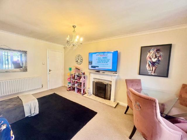 Dudley Road, Dudley, DY3 1SX