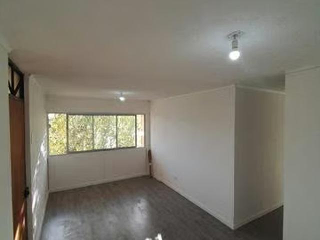 Dueño vende Depto en Belloto Sur, calle Serena | 2 dormitorios por 49990. 00 en Quilpué