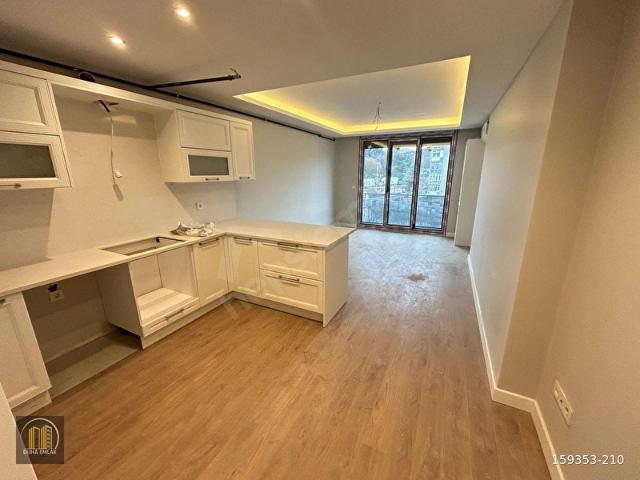 DUHADAN AY KONAKLARI SİTESİNDE OTOPARKLI 2+2 TERASLI DUBLEX