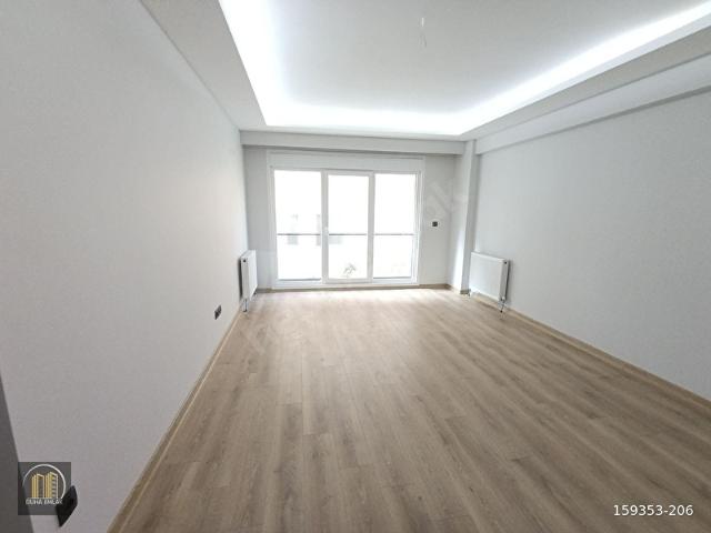 DUHADAN FISTIKAĞACINDA SIFIR BİNADA METROYA YAKIN LÜX 3+1 DAİRE
