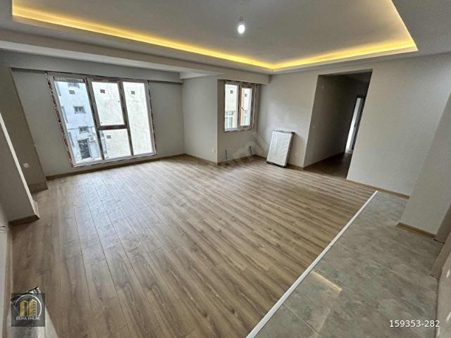 DUHADAN FIRSAT!SIFIR BİNADA K.OTOPARKLI ASANSÖRLÜ 2.KAT DAİRE