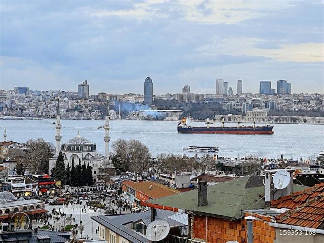 DUHADAN MERKEZDE VATANDAŞLIĞA UYGUN BOĞAZ MANZARALI 3+2 DUBLEX