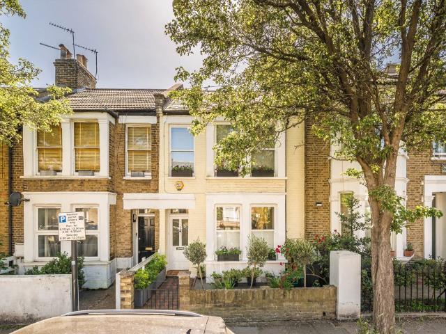 Duke Road, Chiswick W4, 3 bed property to rent, £4,250 pcm | PrimeLocation