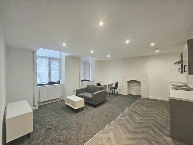 2 bedroom apartment for rent in Duke Street, Bradford, BD1