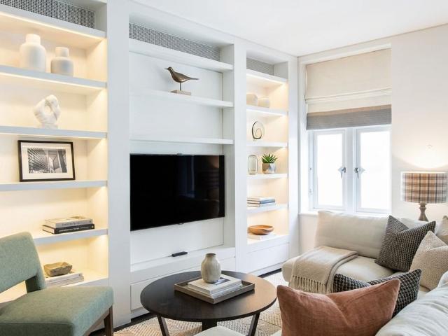 Duke Street, London W1K, 2 bed flat to rent, £10,400 pcm | PrimeLocation