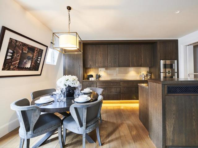 Duke Street, Mayfair, W1K 1 bed flat to rent £10,833 pcm £2,500 pw