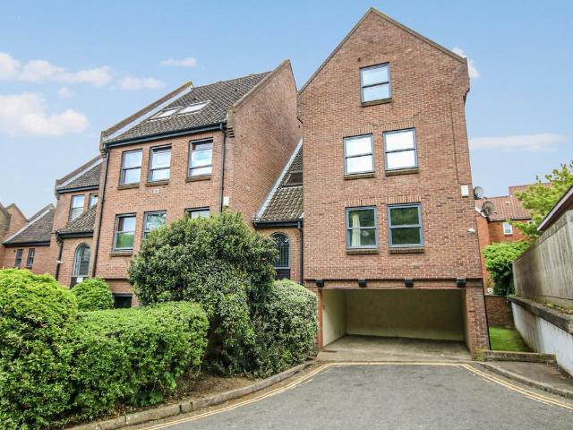 Dukes Court, Wellington Lane, Norwich NR2, 3 bed property to rent, £1,450 pcm | PrimeLocation