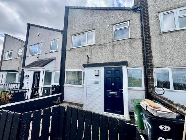Dulverton Place, LEEDS 3 bed house to rent £1,100 pcm £254 pw