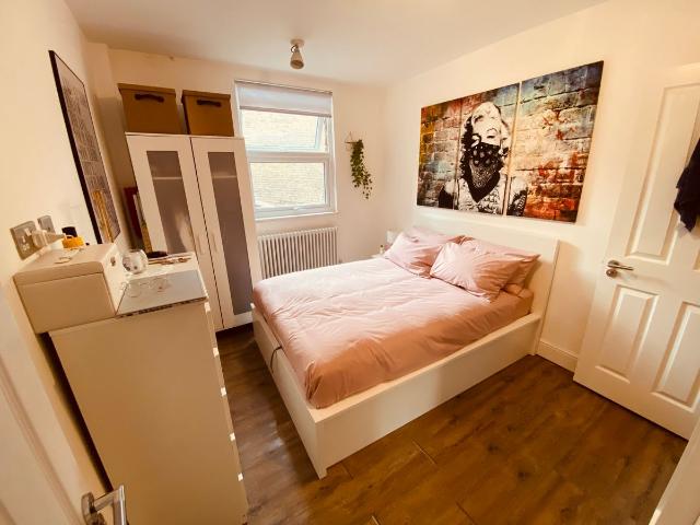 Dulwich Road, London SE24, 1 bed flat to rent, £1,560 pcm | PrimeLocation