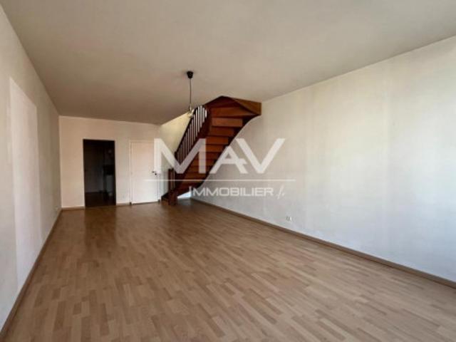 Duplex/Triplex à La Madeleine à louer Locagestion, expert en gestion locative