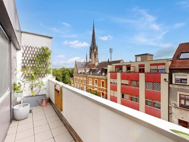 Duplex/two level with 4.5 rooms on sale in Basel 116 m² | dreamo. Ch