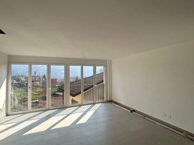 DUPLEX 3.5 CON POSTO AUTO