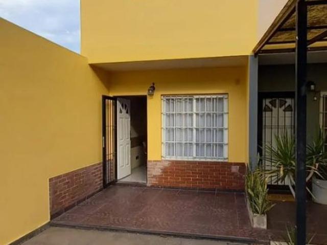 Duplex 3 Ambientes Con Cochera Y Patio, Sin Expensas. Excel