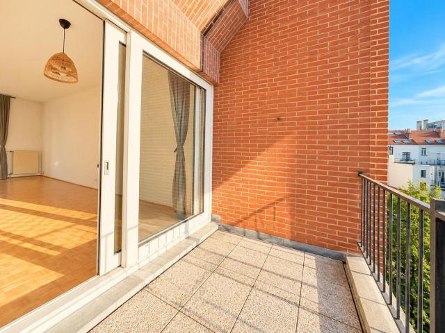 DUPLEX 3 CHAMBRES AVEC TERRASSE