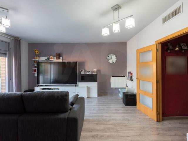 Duplex 3 dormitorios 98 m2 138m² Cornellá de Llobregat