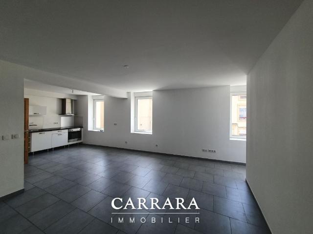 Duplex 3 pièce s 2 chambre s 71.33 m²