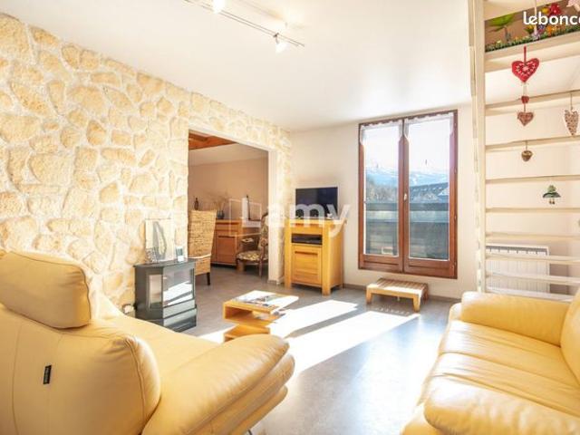Duplex 3 pièces 80 m²