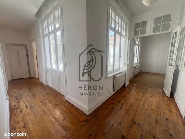 Duplex 10 pièces 275 m²