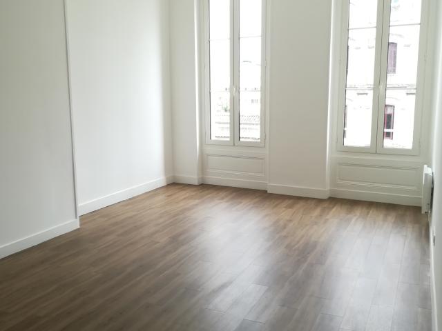 Duplex 118.6 m² 5 Pièces Bordeaux 33000