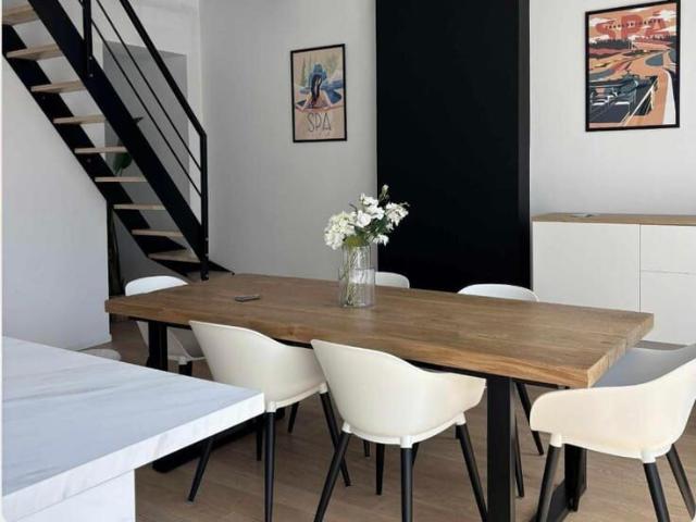 DUPLEX 120 m² Plein cœur de SPA